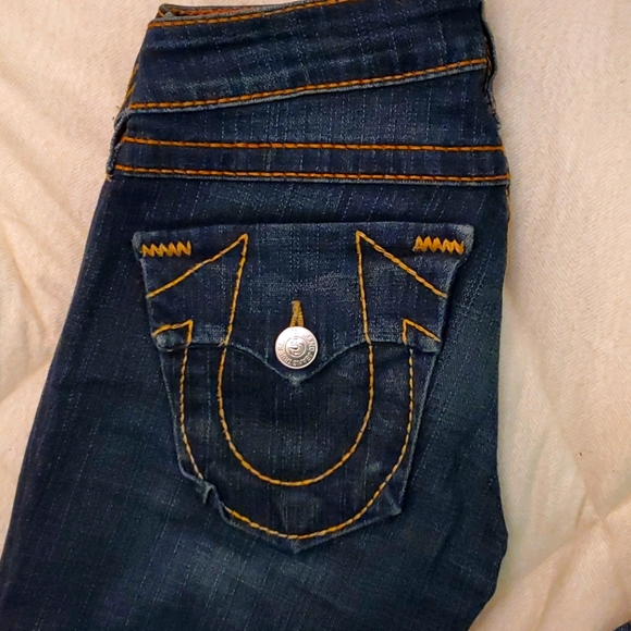 Size 24 True Religion Jeans RN# 112790 CA# 30427 - Picture 5 of 9